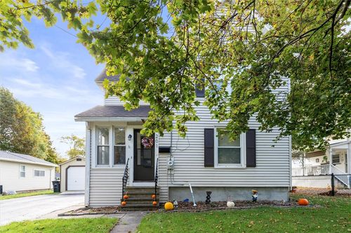 201 W Gibson St, Canandaigua, NY, 14424-1414 | Card Image