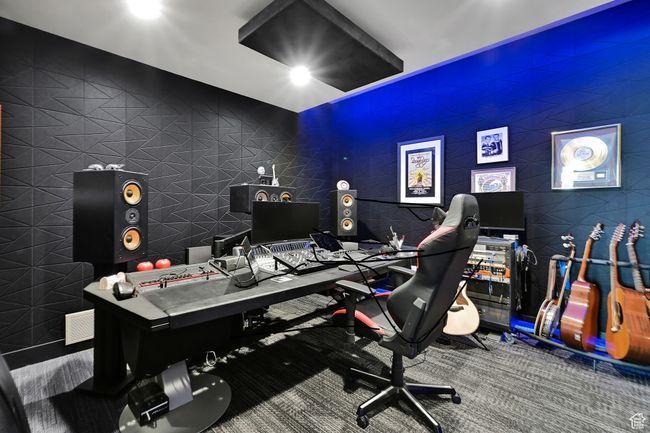 View of office space | Image 44