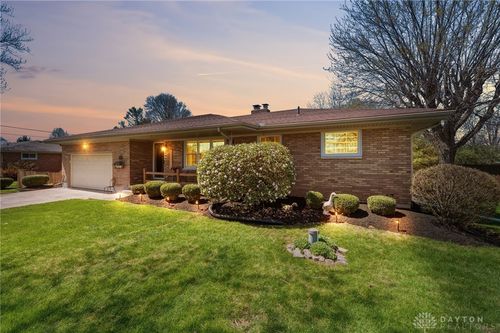 2945 Ashlar Dr, Springfield, OH, 45503-1816 | Card Image