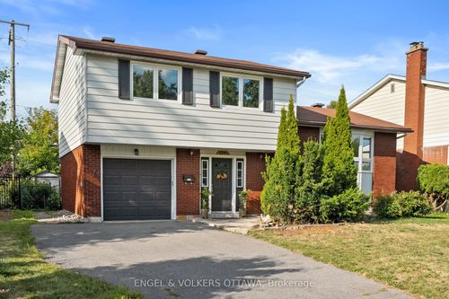 1841 Lorraine Ave, Ottawa, ON, K1H6Z7 | Card Image