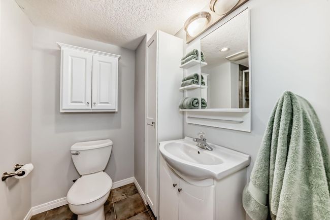 207 Deerview Way Se, Townhouse with 3 bedrooms, 2 bathrooms and 1 parking in Calgary AB | Image 31