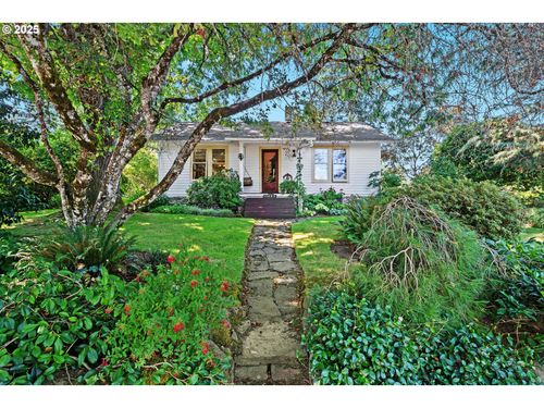 11405 Sw 47th Ave, Portland, OR, 97219-7380 | Card Image
