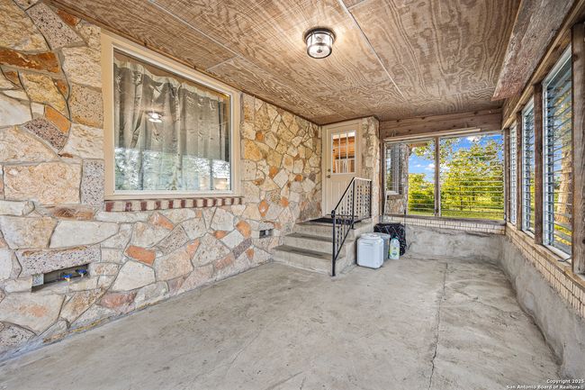 2803 Haeckerville Rd, House other with 2 bedrooms, 1 bathrooms and null parking in Cibolo TX | Image 25