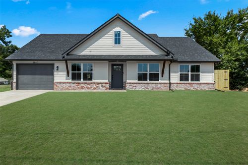 1047 E Young Street, Tulsa, OK, 74106 | Card Image