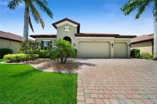 8741 Westwood Oaks Pl, FORT MYERS, FL, 33908-6001 | Card Image