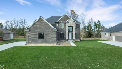 6509 Jamie Ln, Grand Blanc, MI, 48439-9663 | Card Image