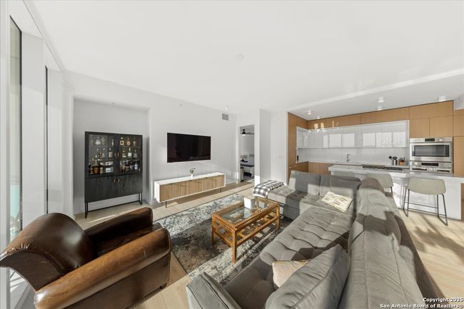UNIT-1204 - 313 W 17 Th St, Condo with 2 bedrooms, 2 bathrooms and null parking in Austin TX | Image 5