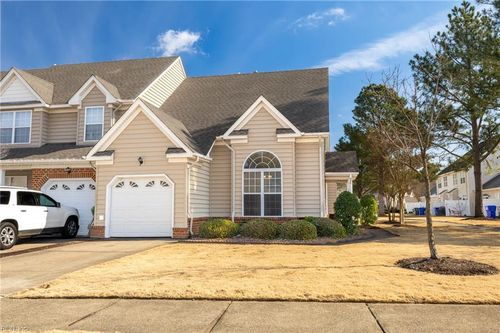 2021 Livingston St, Suffolk, VA, 23435-3276 | Card Image