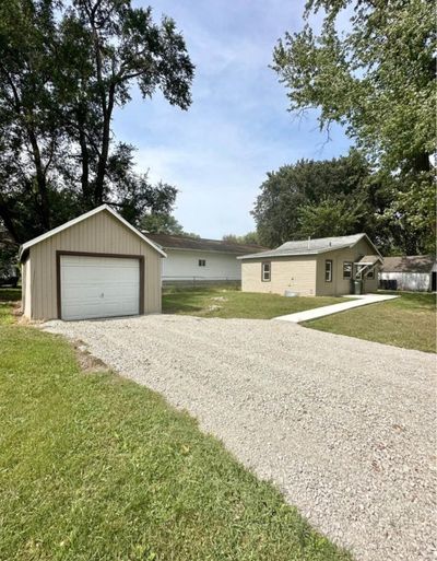 705 Pine Street, House other with 2 bedrooms, 1 bathrooms and null parking in LaPorte City IA | Image 2