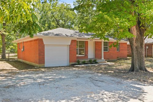 504 Hill St, Aubrey, TX, 76227-4620 | Card Image