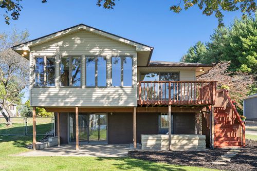 7932 N Indian Lake Dr, Scotts, MI, 49088-8738 | Card Image