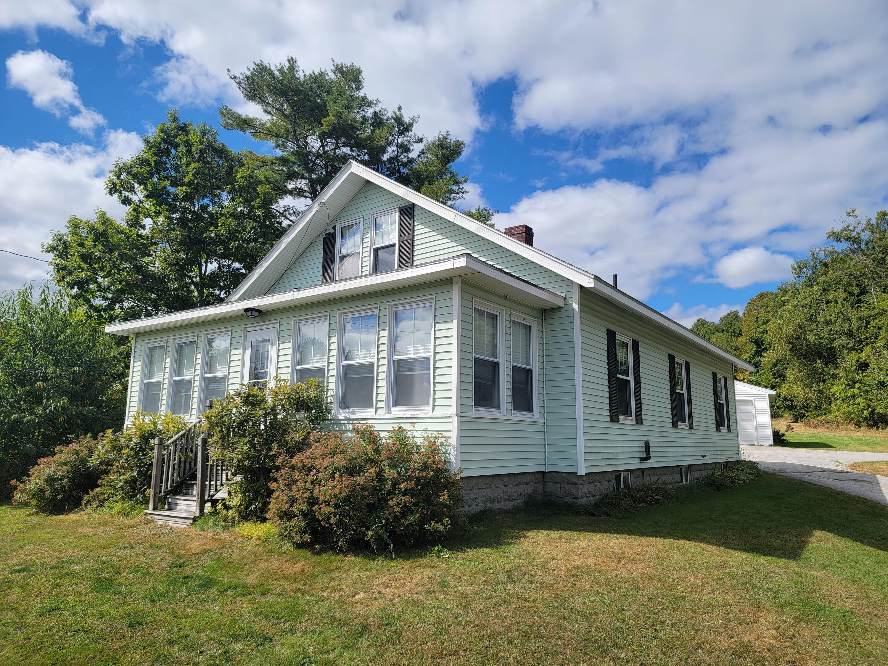 Main Rd, Hampden, ME 04444