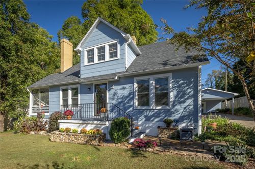 244 N Anderson St, Morganton, NC, 28655-3737 | Card Image