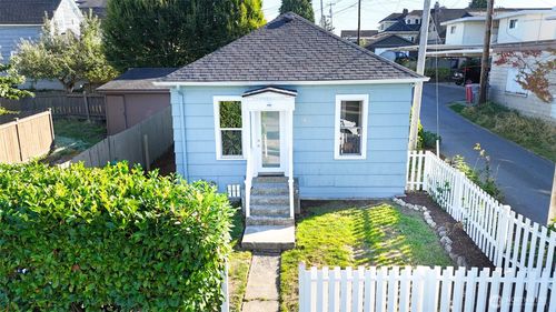 1612 21st Street, Everett, WA, 98201 | Card Image