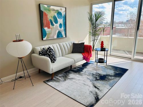 300-1300 Reece Rd, Charlotte, NC, 28209-2179 | Card Image