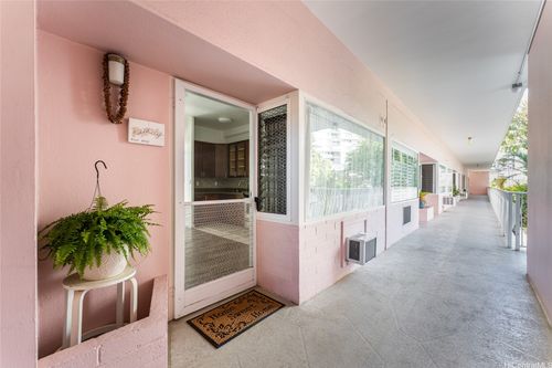 apt-208-1020 Green St, Honolulu, HI, 96822-3605 | Card Image