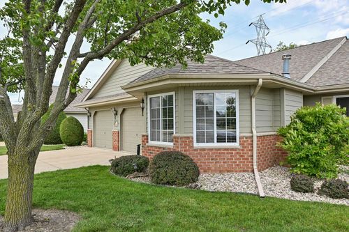 2011 27th Avenue, Kenosha, WI, 53140 | Card Image