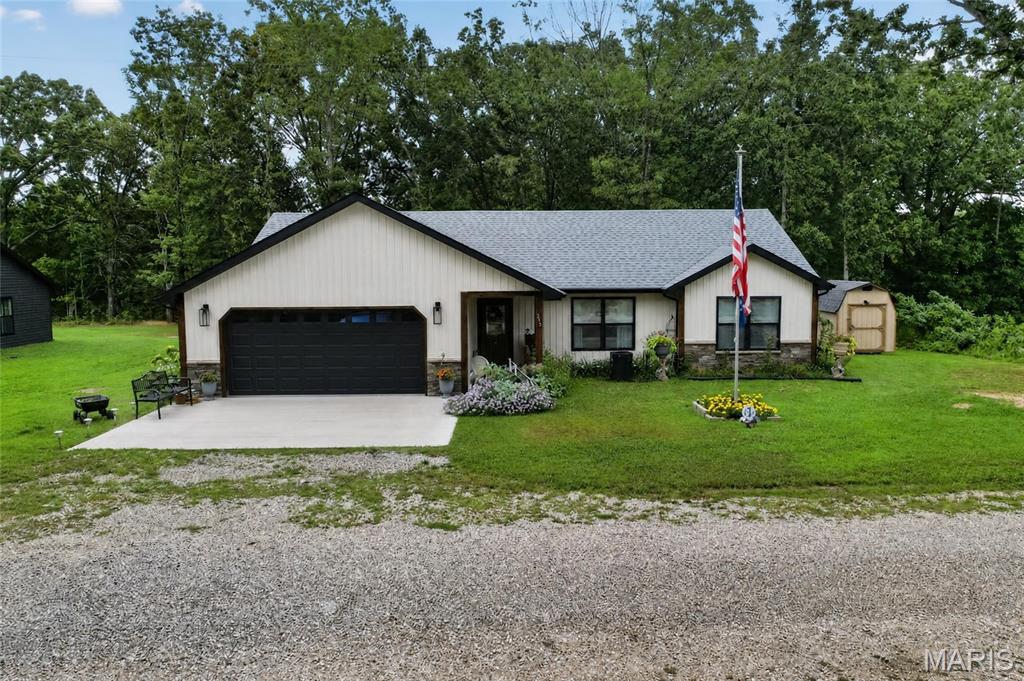 Residential in Dixon