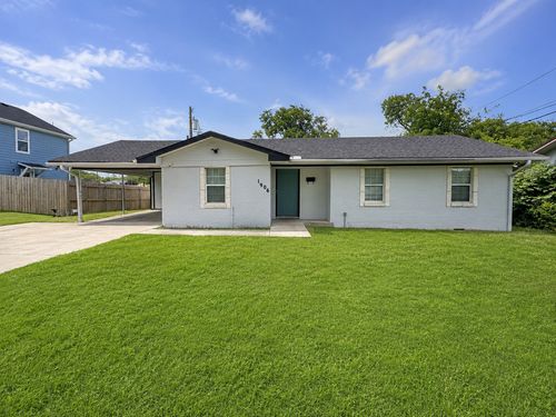 1906 E Avenue G, Temple, TX, 76501 | Card Image