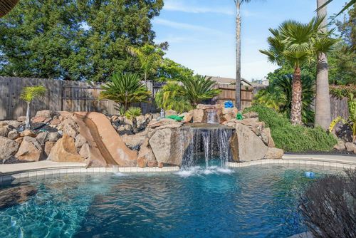 1272 Trehowell Dr, Roseville, CA, 95678-6110 | Card Image