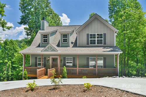 140 Atlantic Falls Trl, Black Mountain, NC, 28711-8930 | Card Image