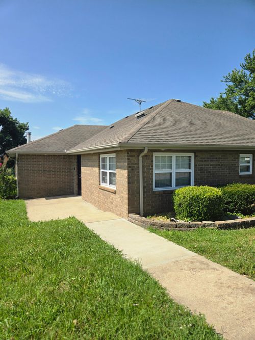 16159 Farm Road 2147, Cassville, MO, 65625-8645 | Card Image