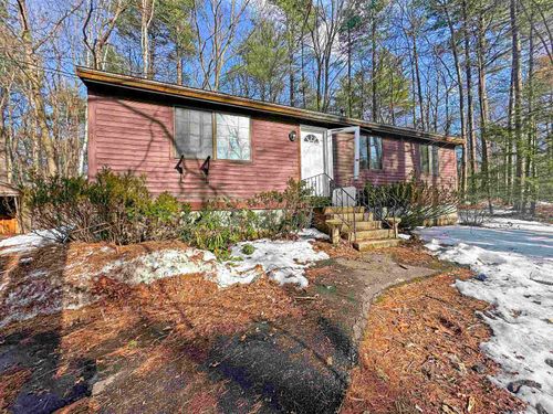 8 Park St, Allenstown, NH, 03275-2136 | Card Image