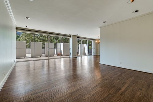 t3-3601 Turtle Creek Blvd, Dallas, TX, 75219-5504 | Card Image