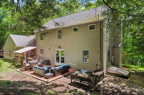 408 Morgan Rd, Quechee, VT, 05059-3071 | Card Image