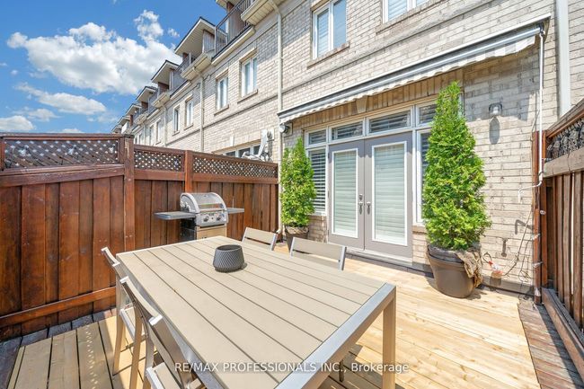 59 Furrow Lane, House attached with 3 bedrooms, 3 bathrooms and null parking in Etobicoke ON | Image 9