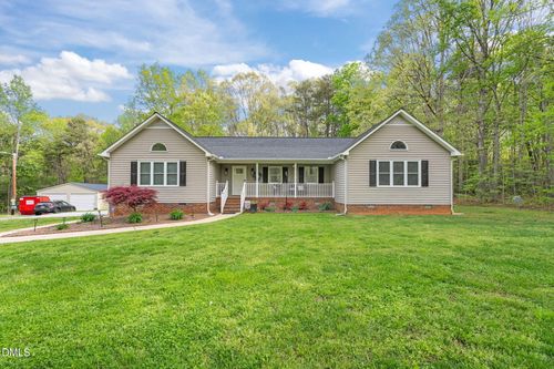 841 Boone Rd, Burlington, NC, 27217-7912 | Card Image