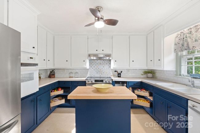 108 Augusta Dr, House other with 4 bedrooms, 3 bathrooms and null parking in Statesville NC | Image 17