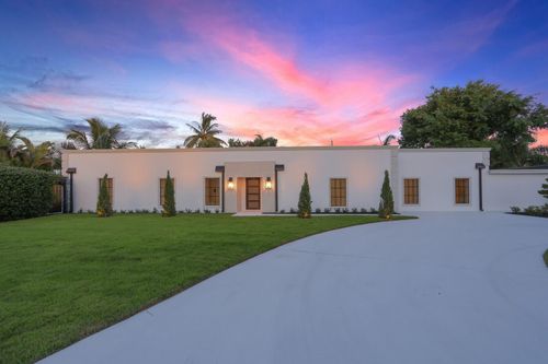 391 W Riverside Dr, Tequesta, FL, 33469-2583 | Card Image