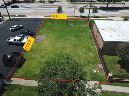 5309 Mcculloch Cir, Houston, TX, 77056-6618 | Card Image