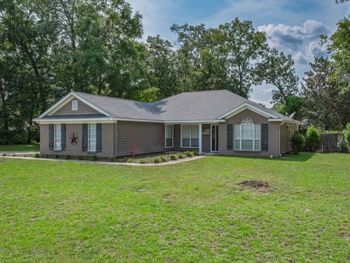 140 Duncan Dr, CRAWFORDVILLE, FL, 32327-8013 | Card Image