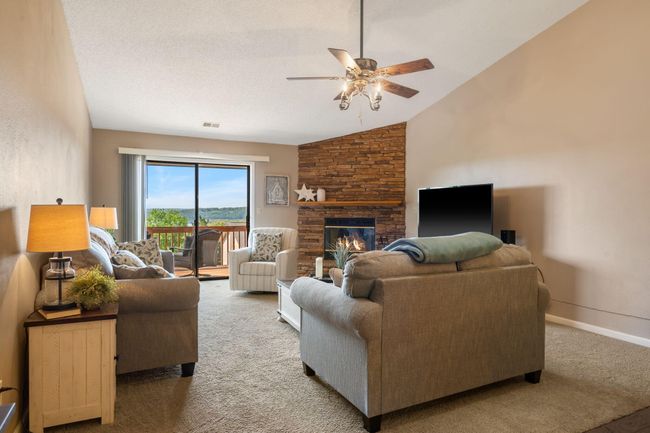Table Rock Lake Condo | Image 14