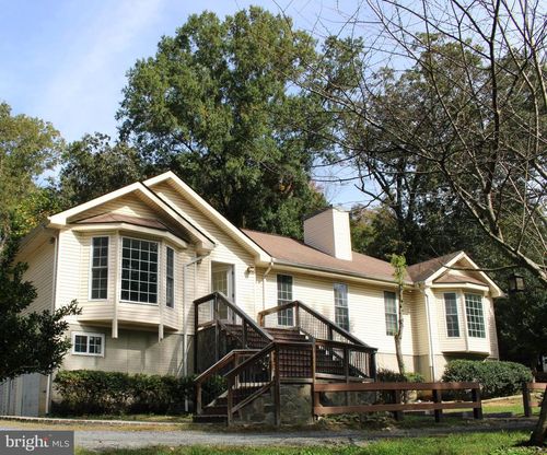 17651 Washington St, DUMFRIES, VA, 22026-2339 | Card Image