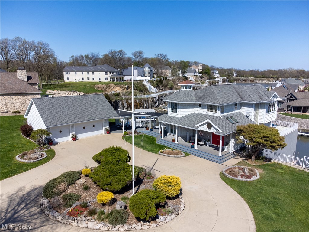 Residential in Lakeside Marblehead 3