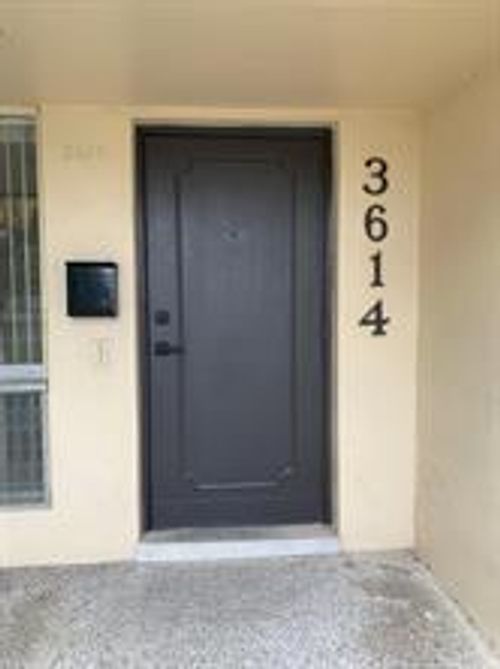 3614 Taylor St, Hollywood, FL, 33021-6820 | Card Image