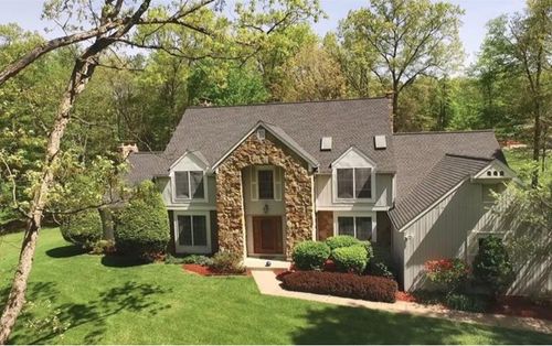 700 Rockwood Dr, Titusville, PA, 16354-1244 | Card Image