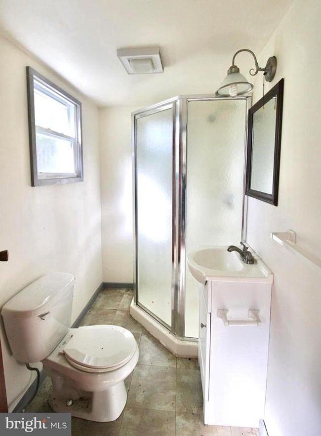 4340 Hoopers Neck Rd, House other with 3 bedrooms, 1 bathrooms and null parking in TAYLORS ISLAND MD | Image 13
