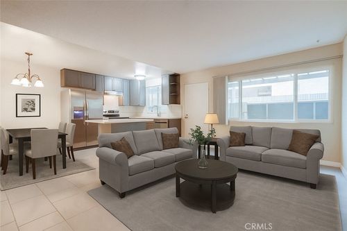 apt-39-21607 Juan Ave, Hawaiian Gardens, CA, 90716-1161 | Card Image