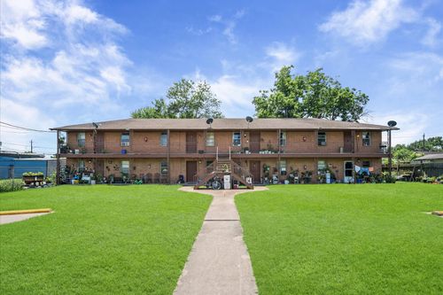 8-1306 3rd St, Galena Park, TX, 77547-3343 | Card Image