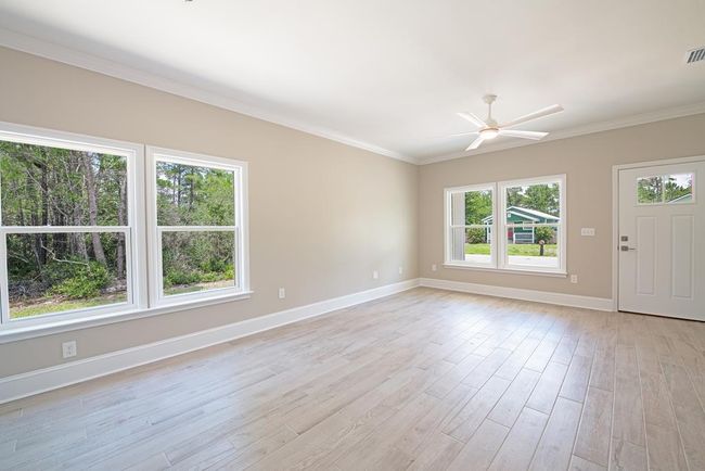 1722 Landing St, House other with 3 bedrooms, 2 bathrooms and 3 parking in Carrabelle FL | Image 10