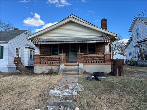 32 S Plaza Ave, Dayton, OH, 45417-1806 | Card Image