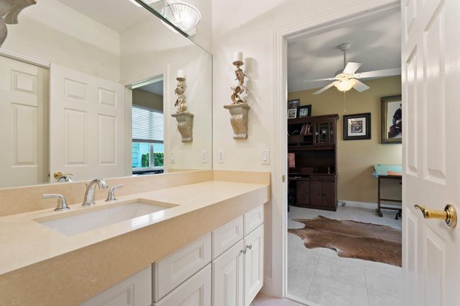 8107 Links Way, House other with 3 bedrooms, 3 bathrooms and null parking in Port St Lucie FL | Image 37
