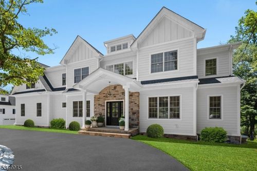 11 Penwood Rd, Livingston, NJ, 07039-2607 | Card Image