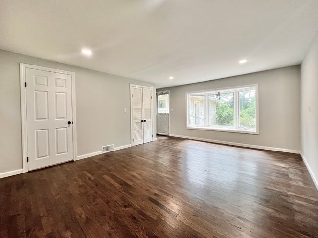 18 Jean Ave, House other with 3 bedrooms, 3 bathrooms and null parking in Norwalk CT | Image 14