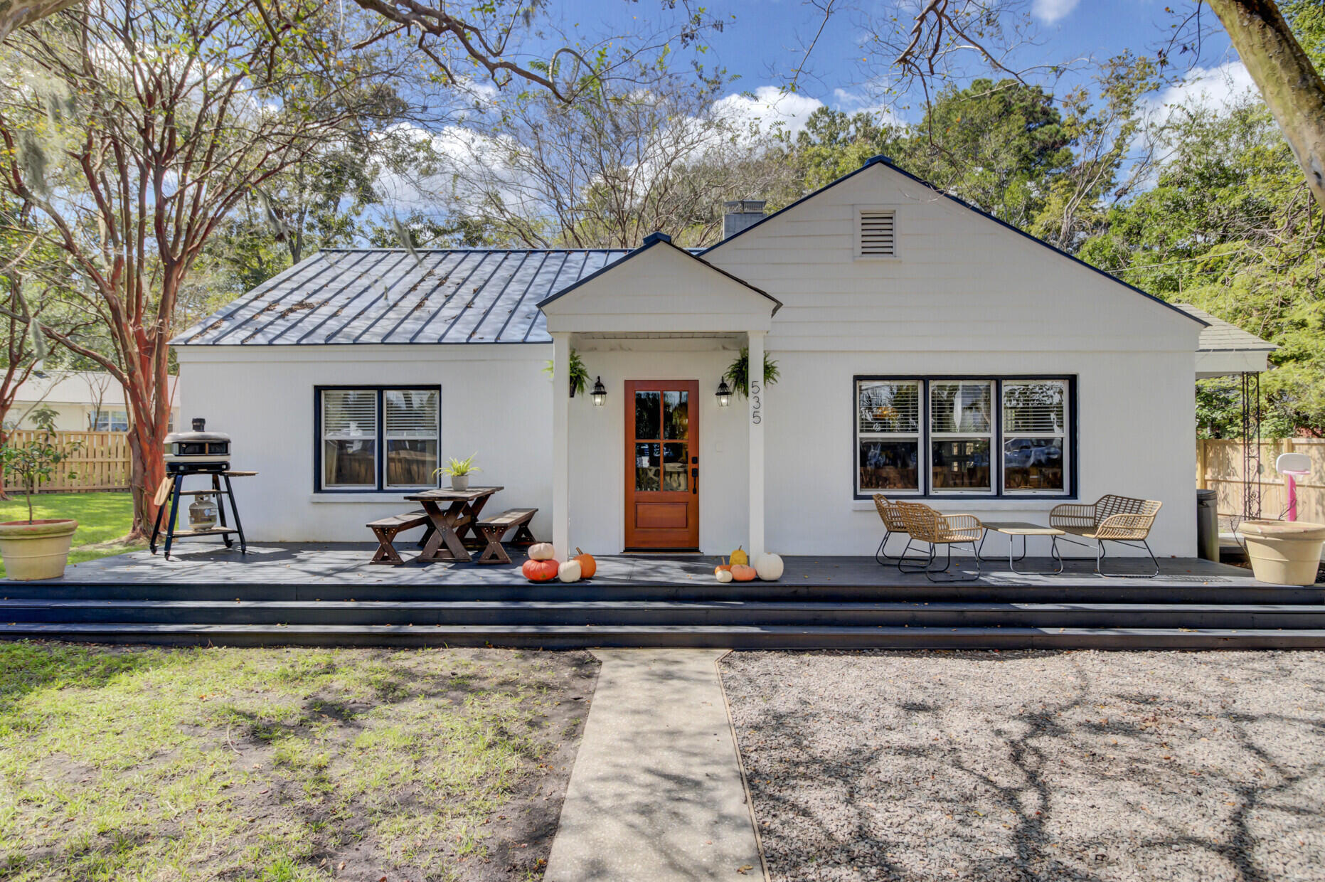 Betsy Rd, Charleston, SC 29407