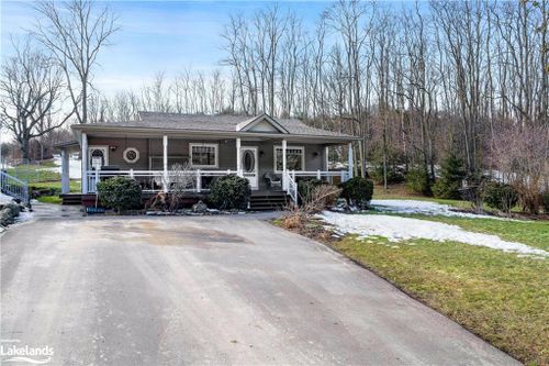 876370 County Rd 5, Mansfield, ON, L0N1M0 | Card Image